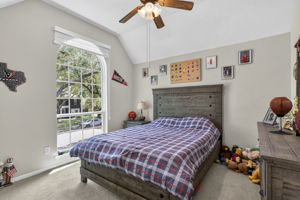  Photo 47