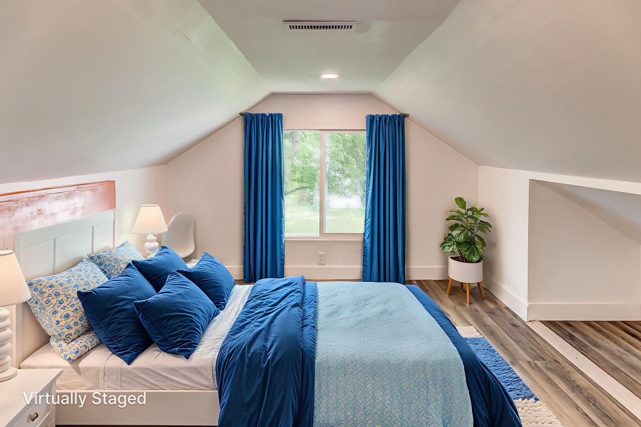 Harris_024 virtually staged.jpeg