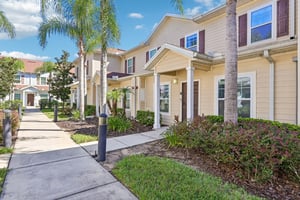 Gold Ln-S2809-002.jpg
