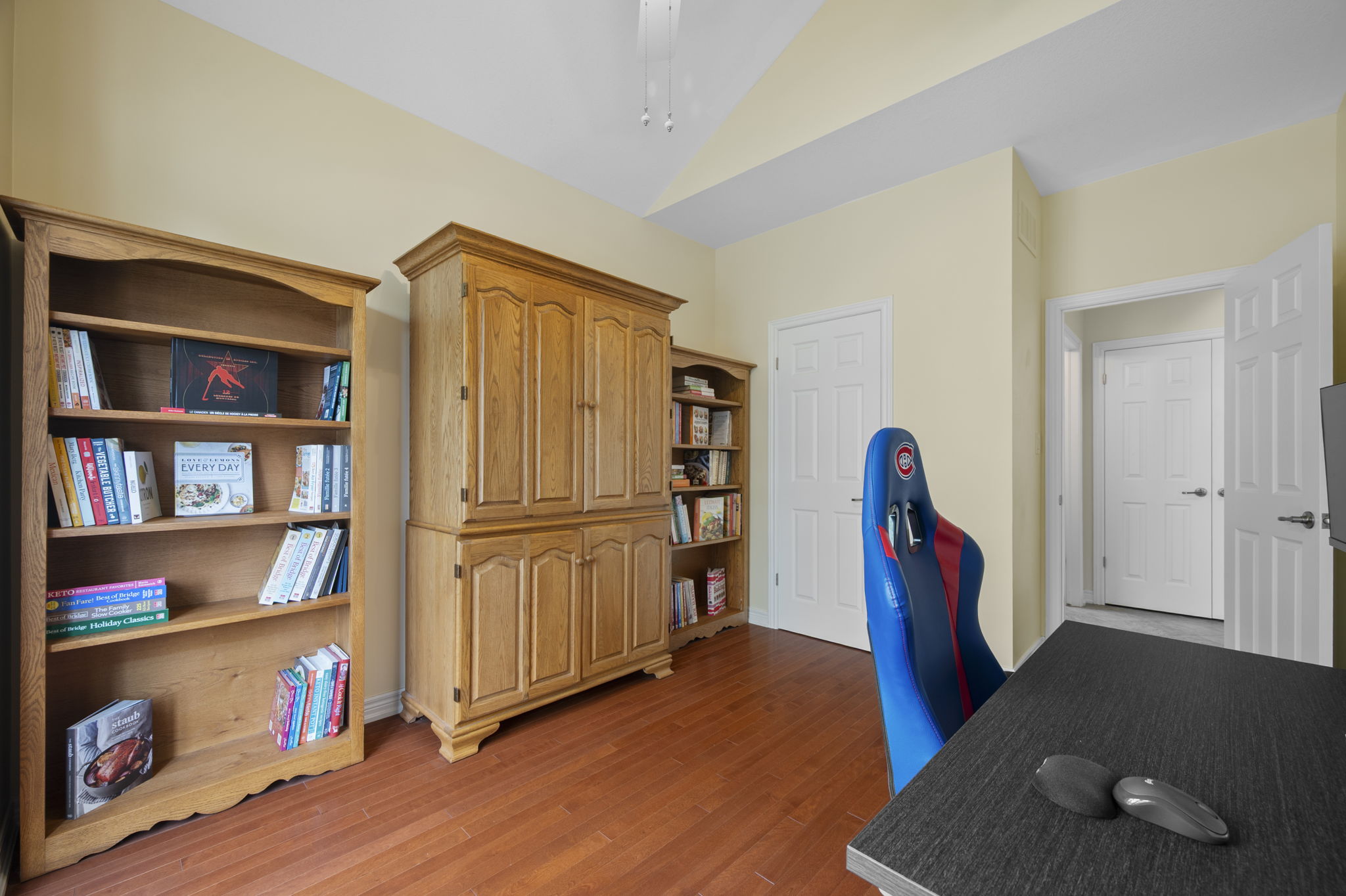  Photo 12