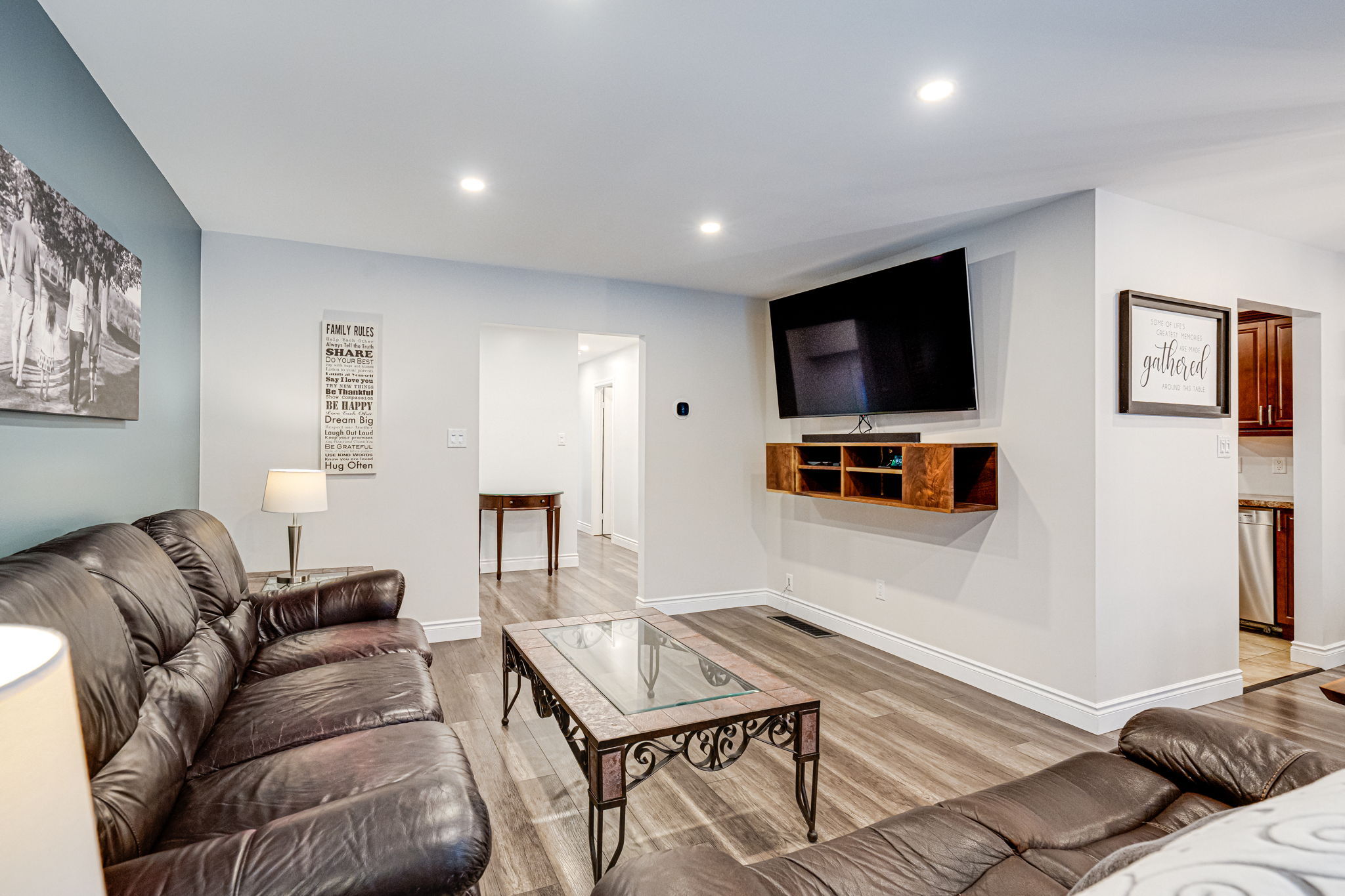 3211 25th Side Rd Innisfil, ON L9S 2J7