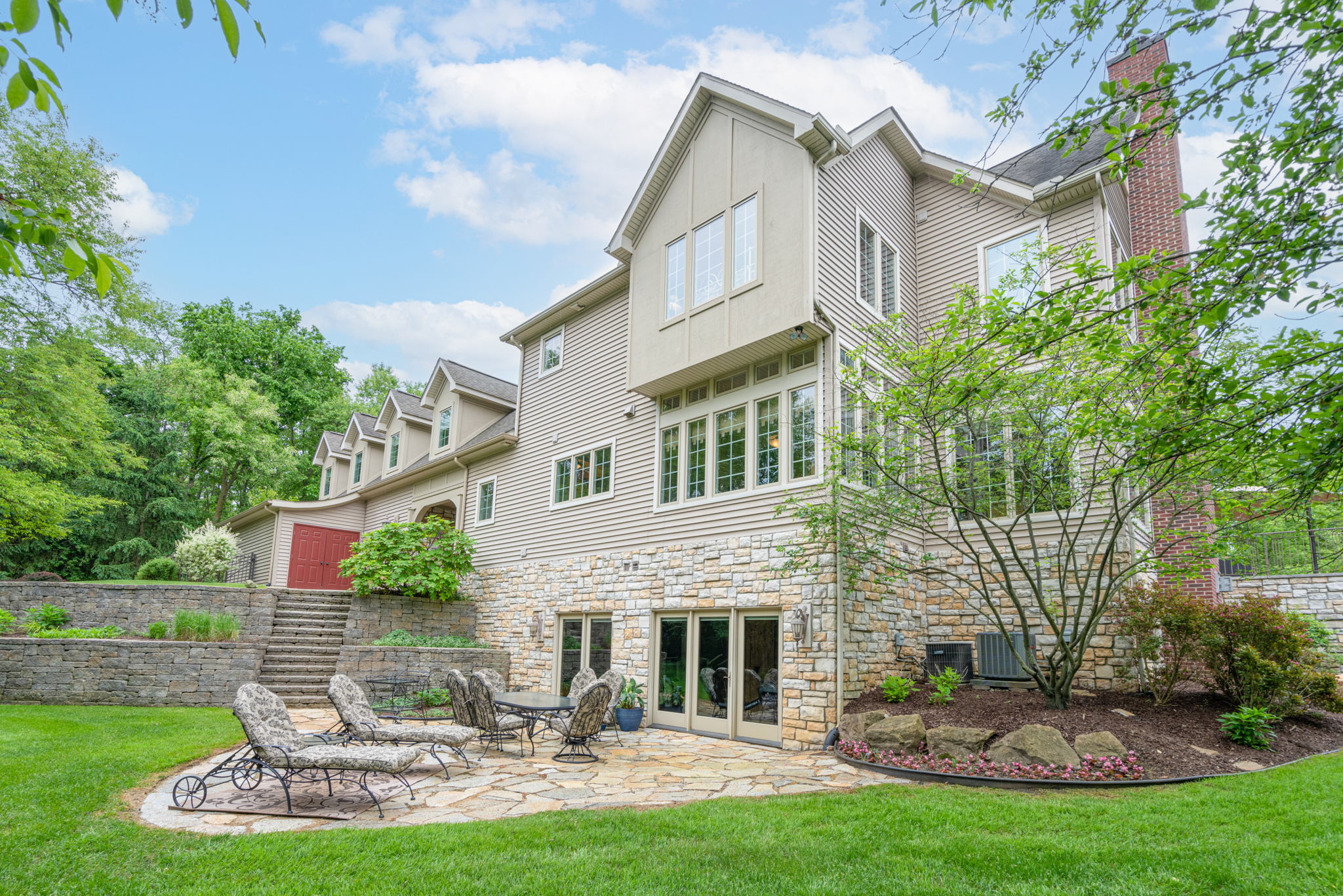 7- Field Stone Patio