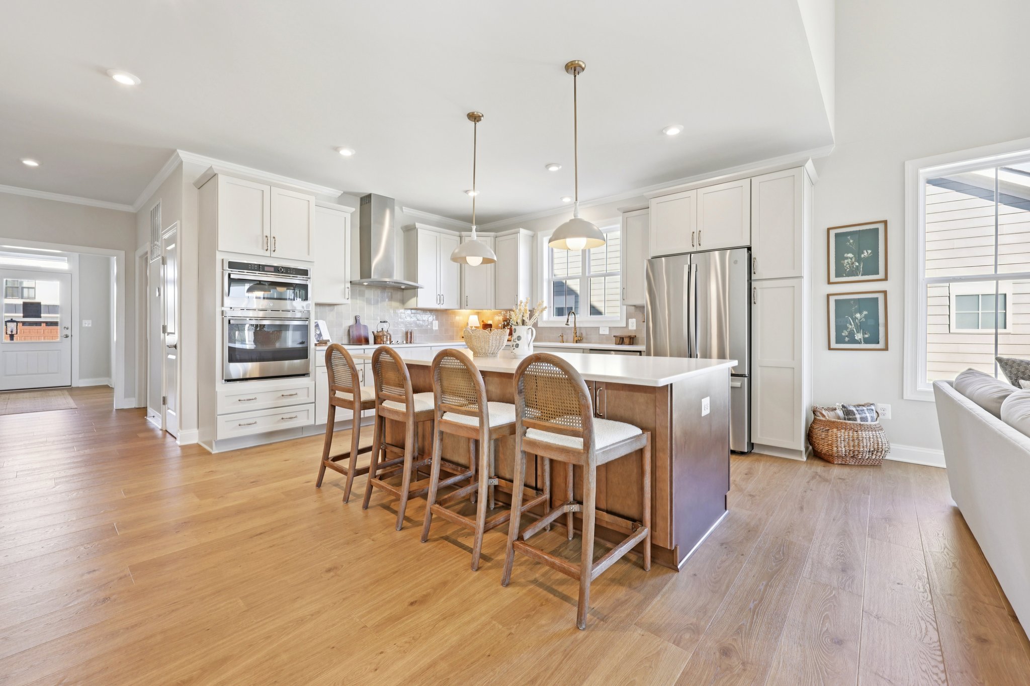 Cliffstone Blvd-S2101-015.jpg