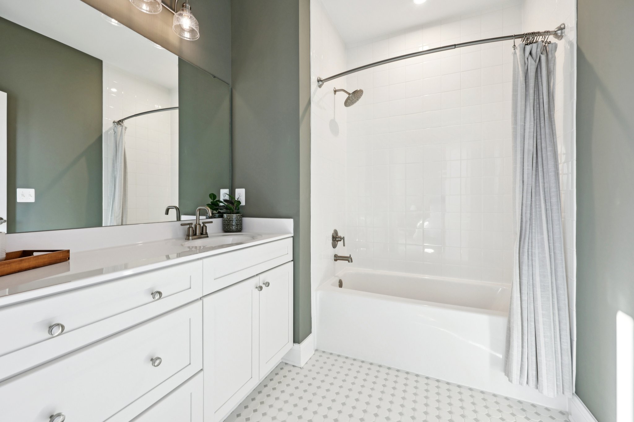 Cliffstone Blvd-S2101-035.jpg