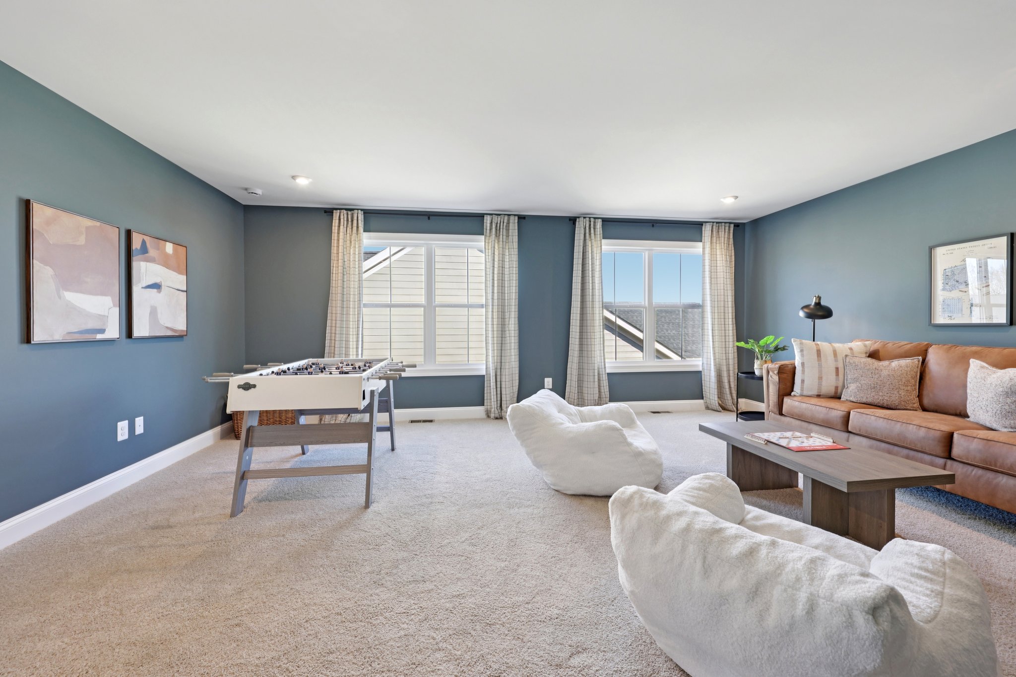 Cliffstone Blvd-S2101-038.jpg