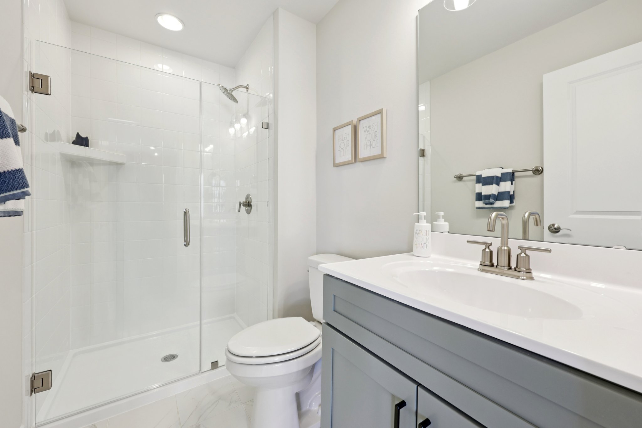Cliffstone Blvd-S2101-040.jpg