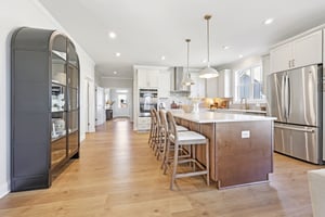 Cliffstone Blvd-S2101-016.jpg