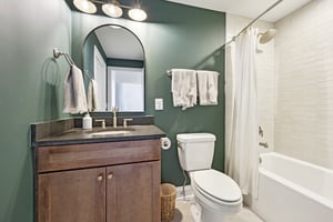 Cliffstone Blvd-S2101-022.jpg