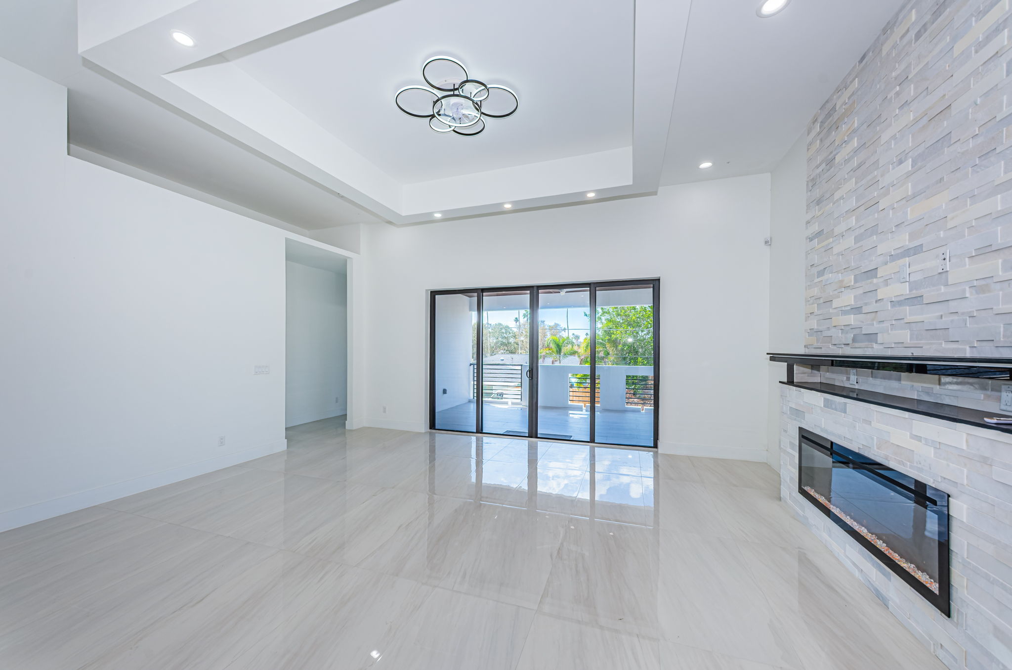 Living Room 2-2