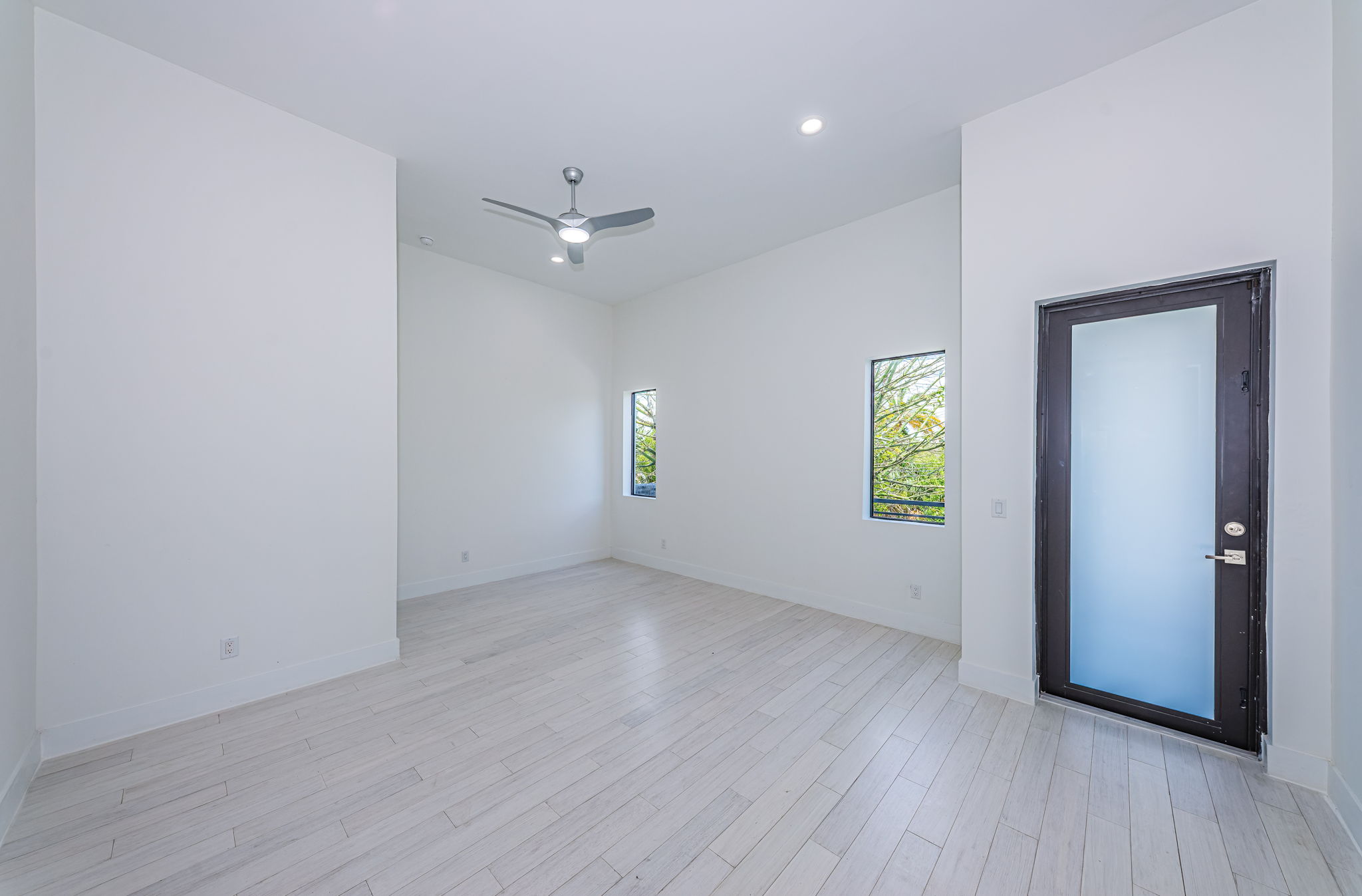 Primary Bedroom 1a-2