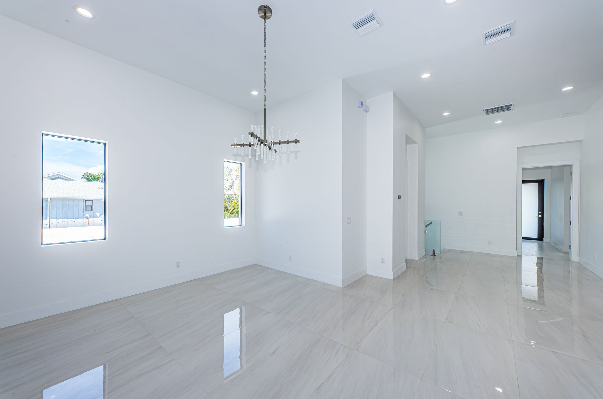 Dining Room 2-2