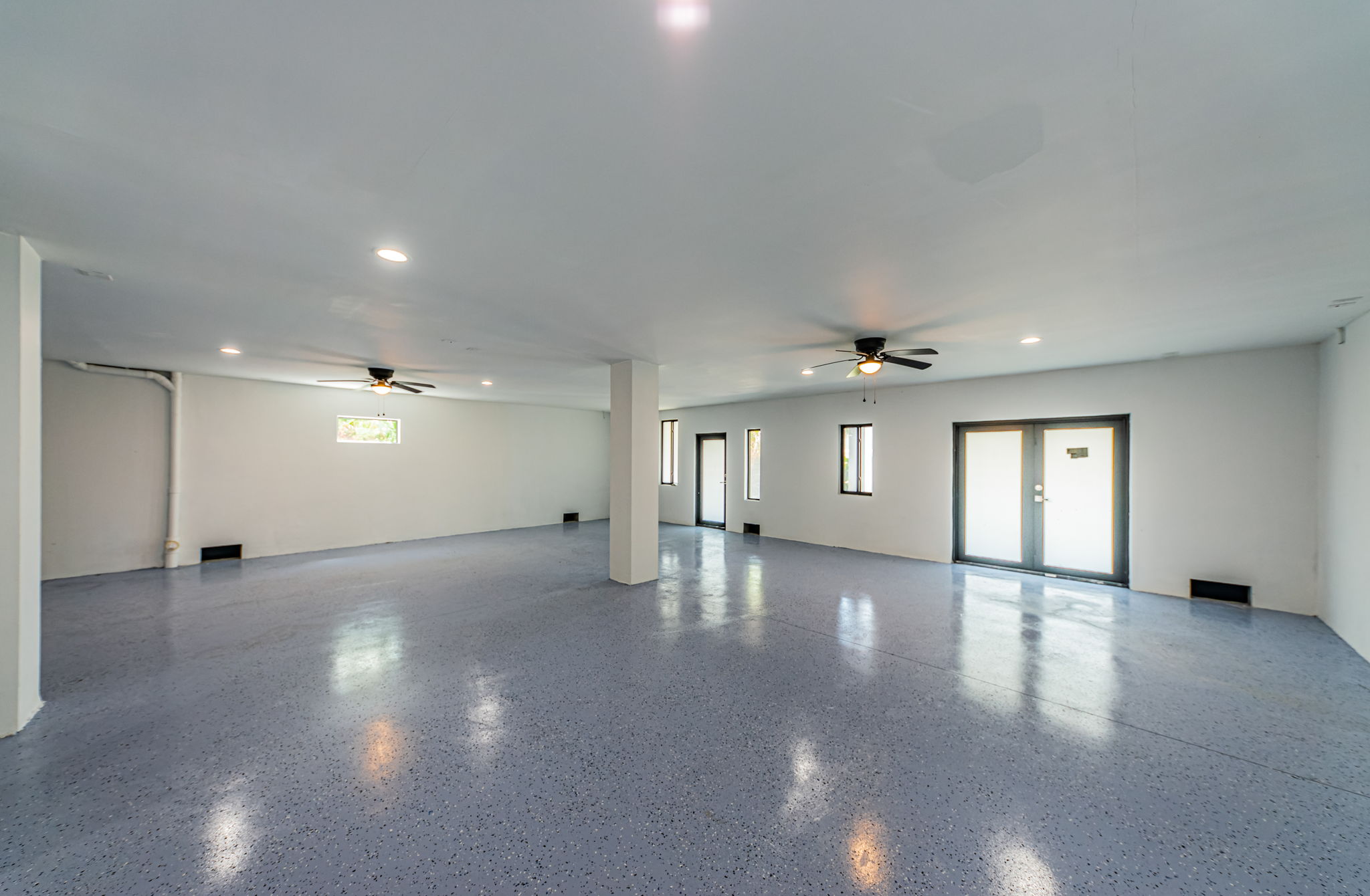 Garage 1