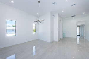 Dining Room 2-2