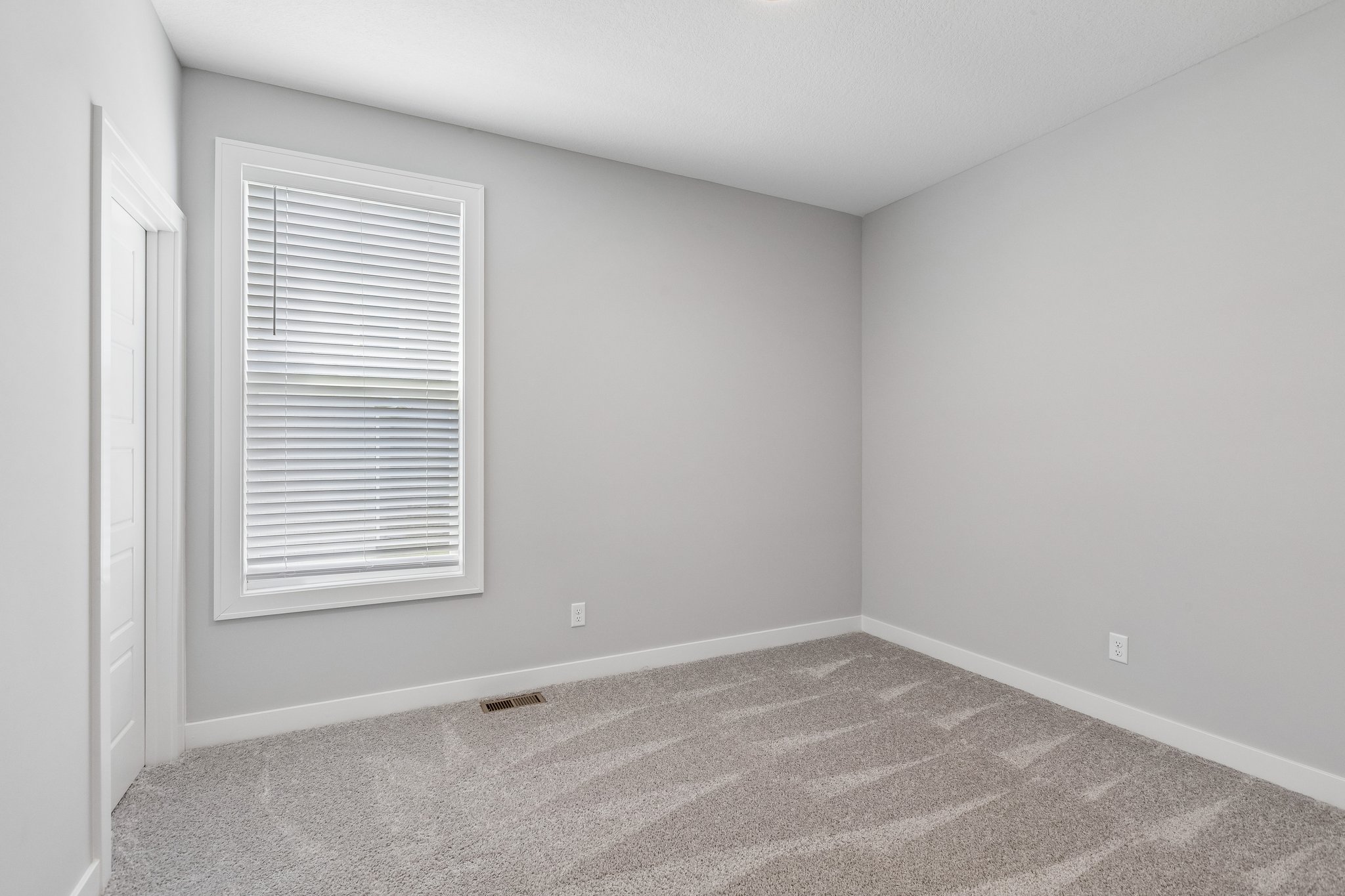 9418 - 3212 SW Arbor Tree Dr - 025.jpg