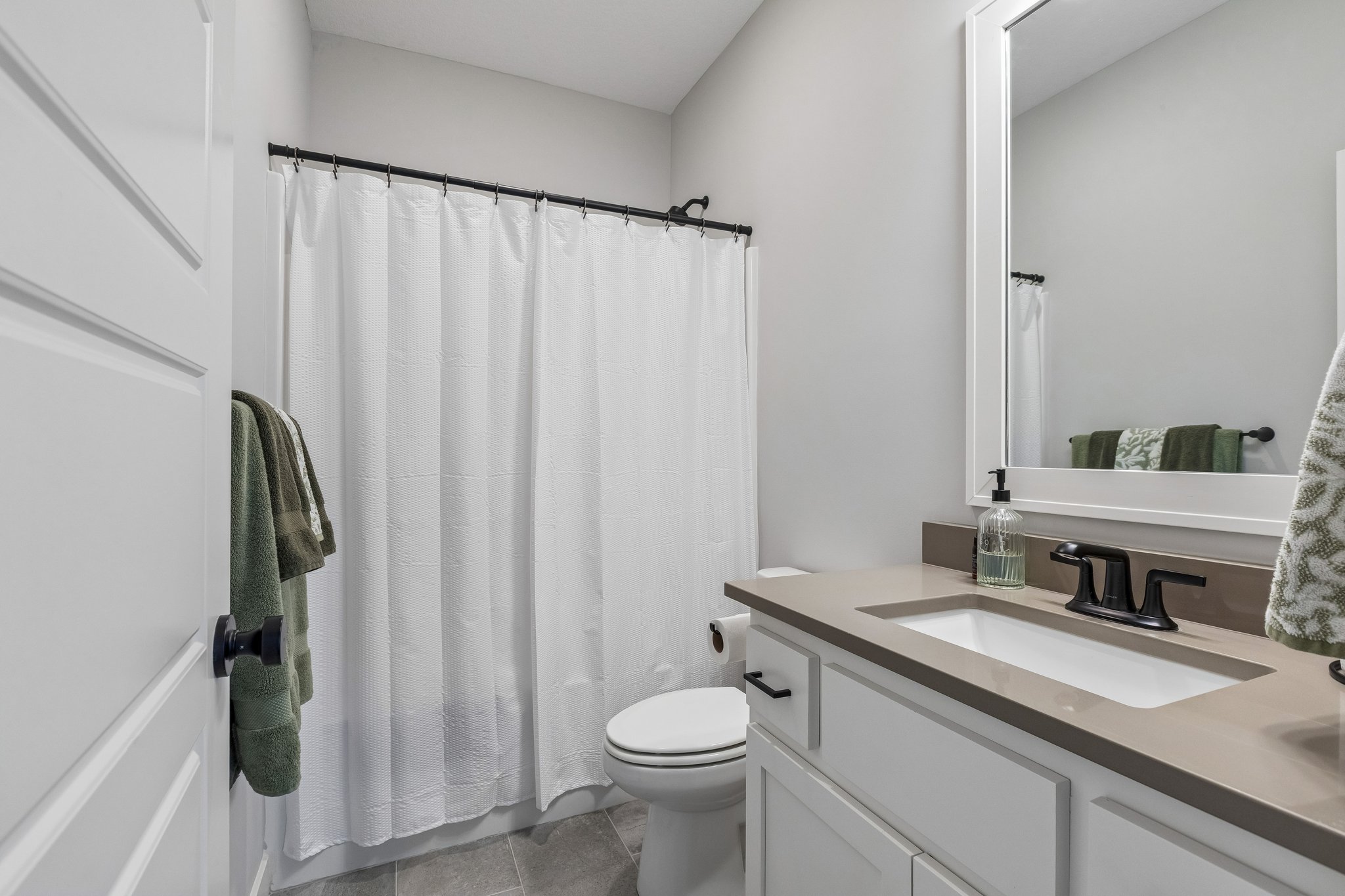 9418 - 3212 SW Arbor Tree Dr - 026.jpg