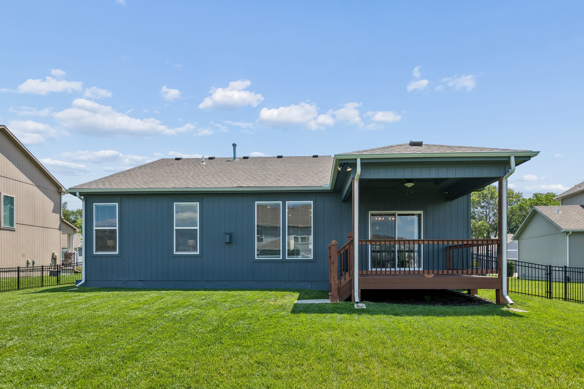 9418 - 3212 SW Arbor Tree Dr - 033.jpg
