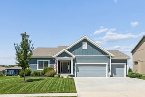 9418 - 3212 SW Arbor Tree Dr - 001.jpg