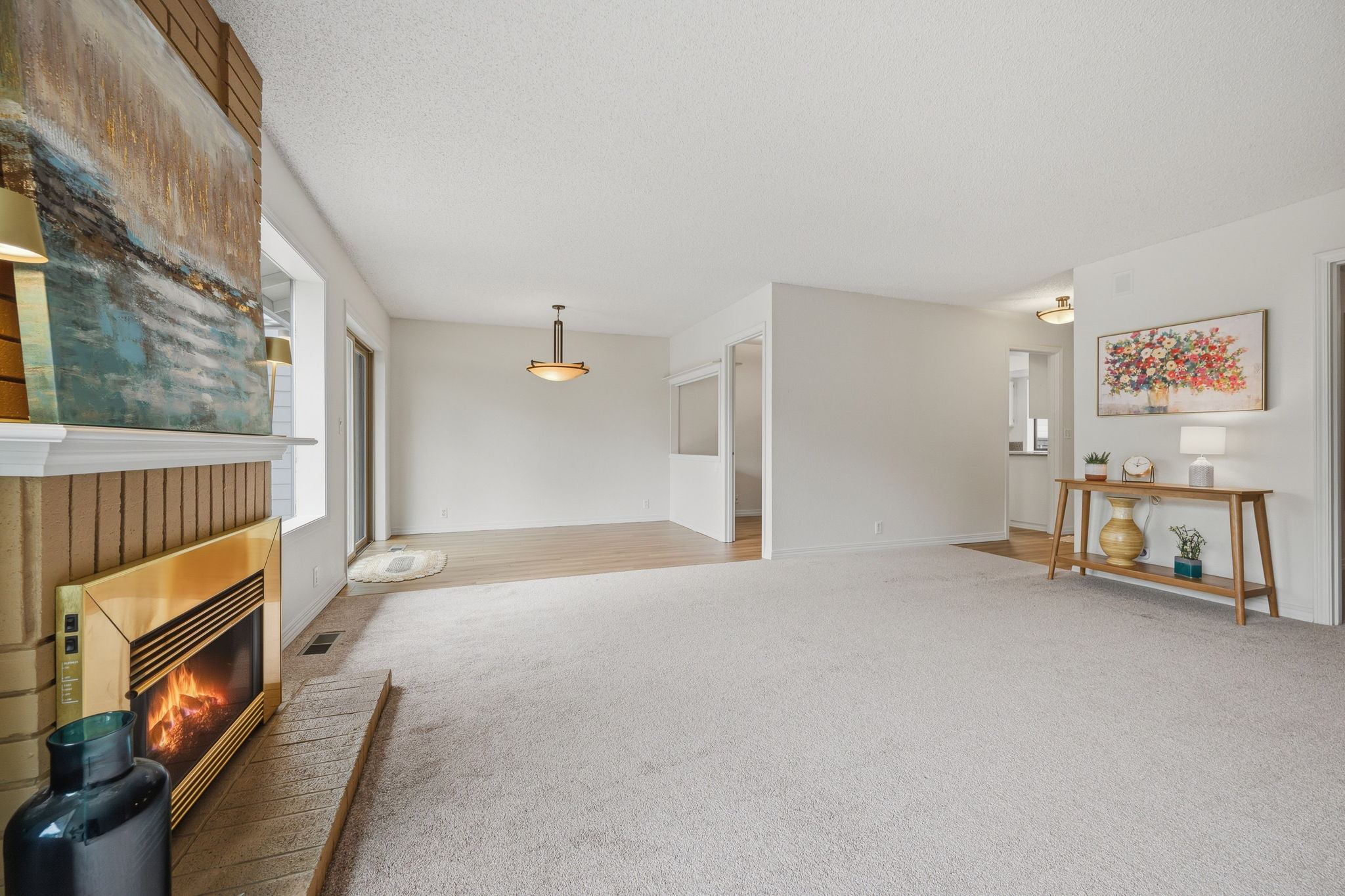 8 Living room