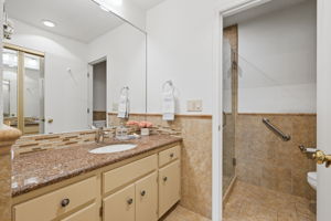 23 Primary Bath