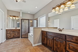 3213Lakeway_016