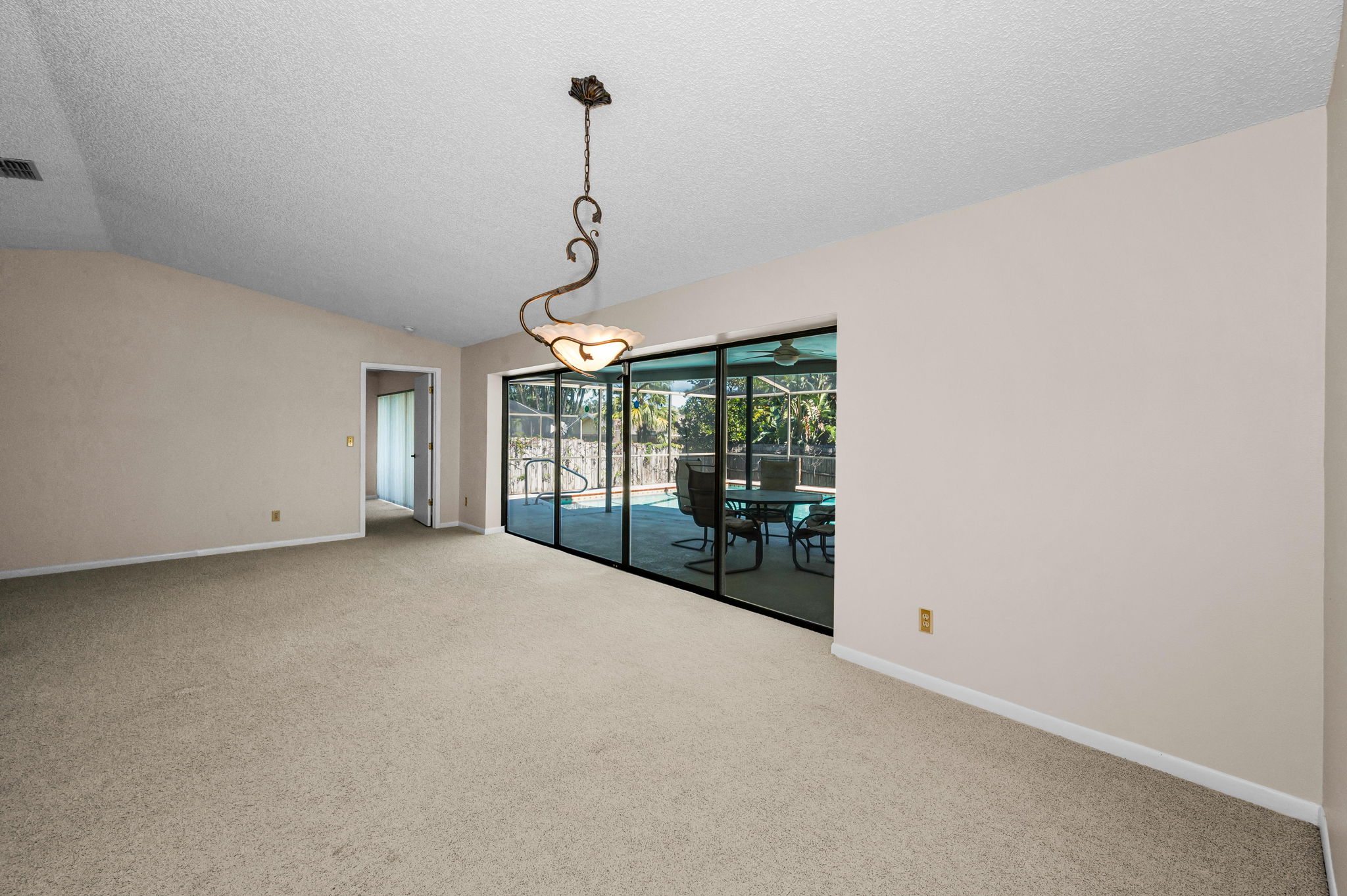 Dining Room2