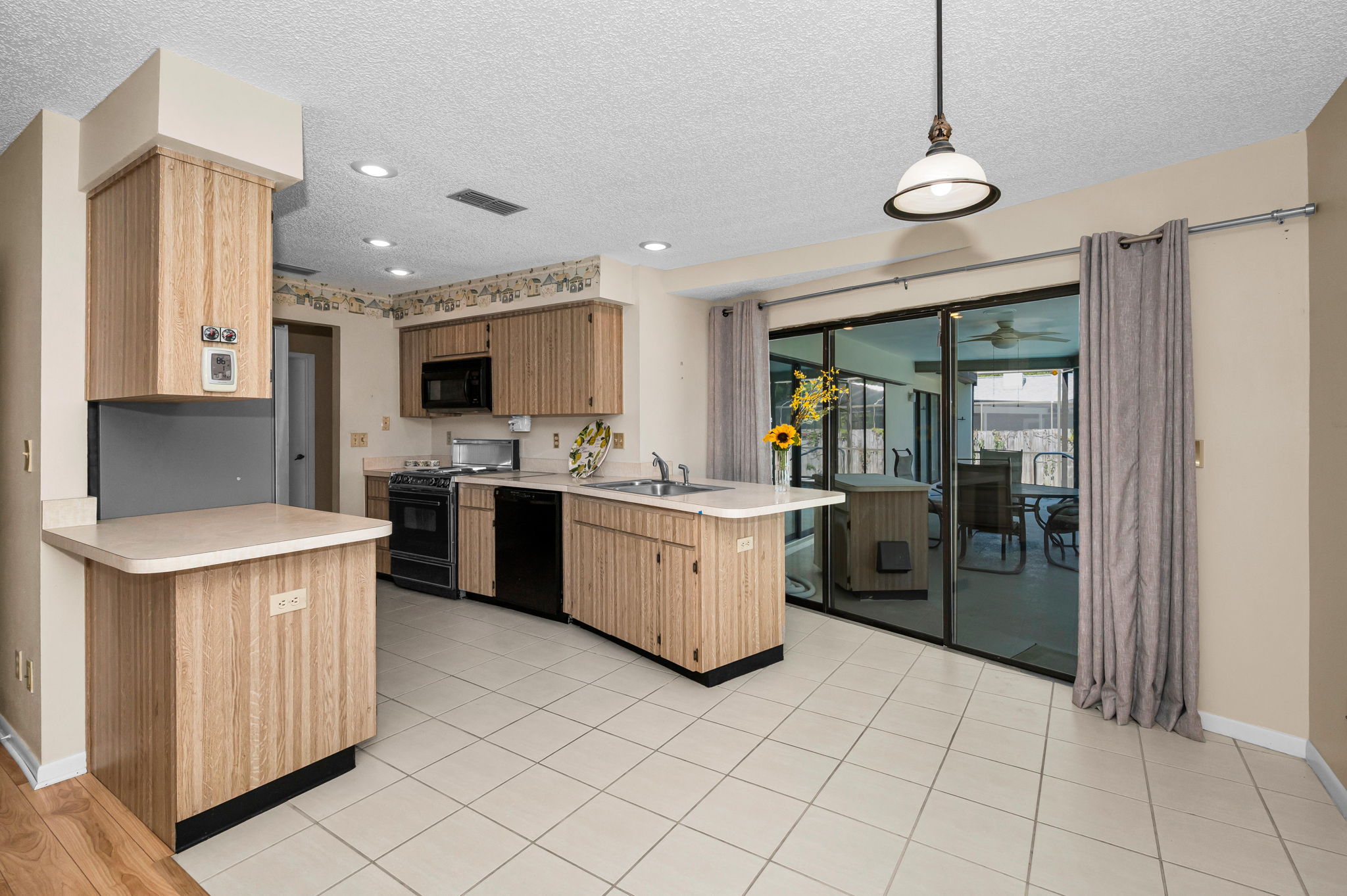 Kitchen1