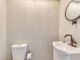  Photo 36