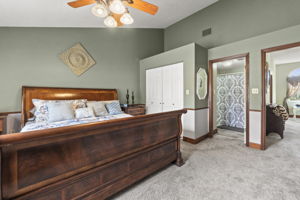  Photo 48