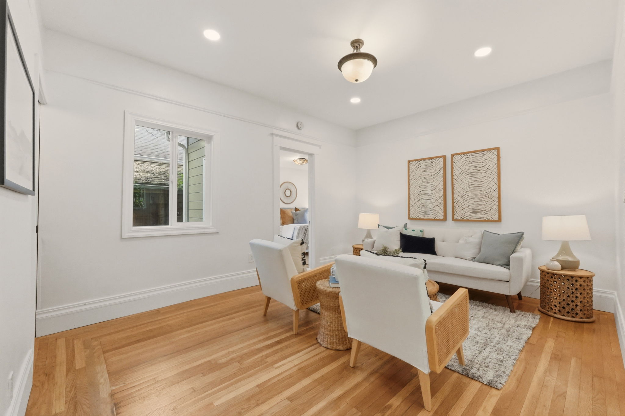 02_Living_Room_Secondary_01