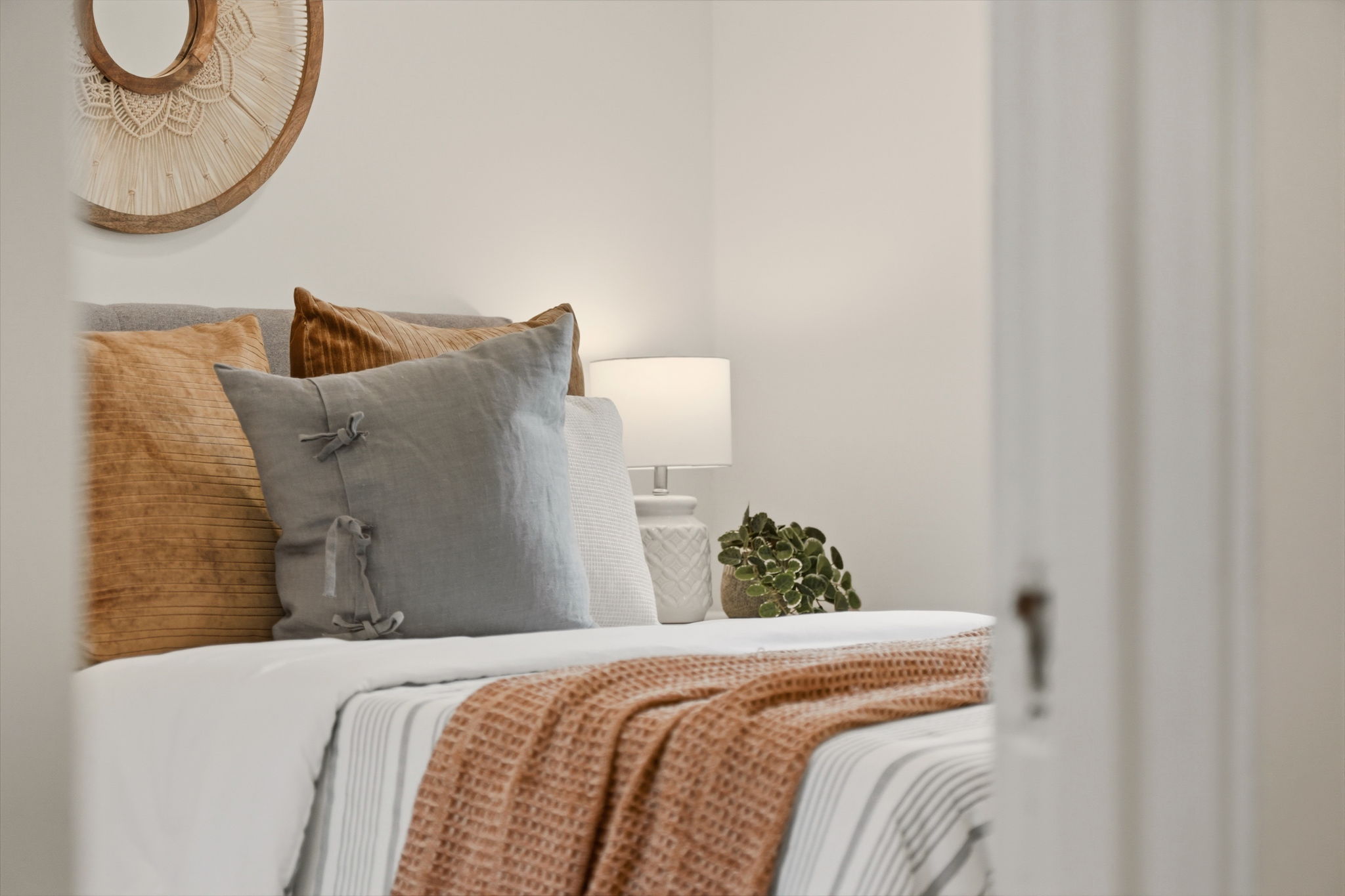 06_Bedroom_03_C_Detail