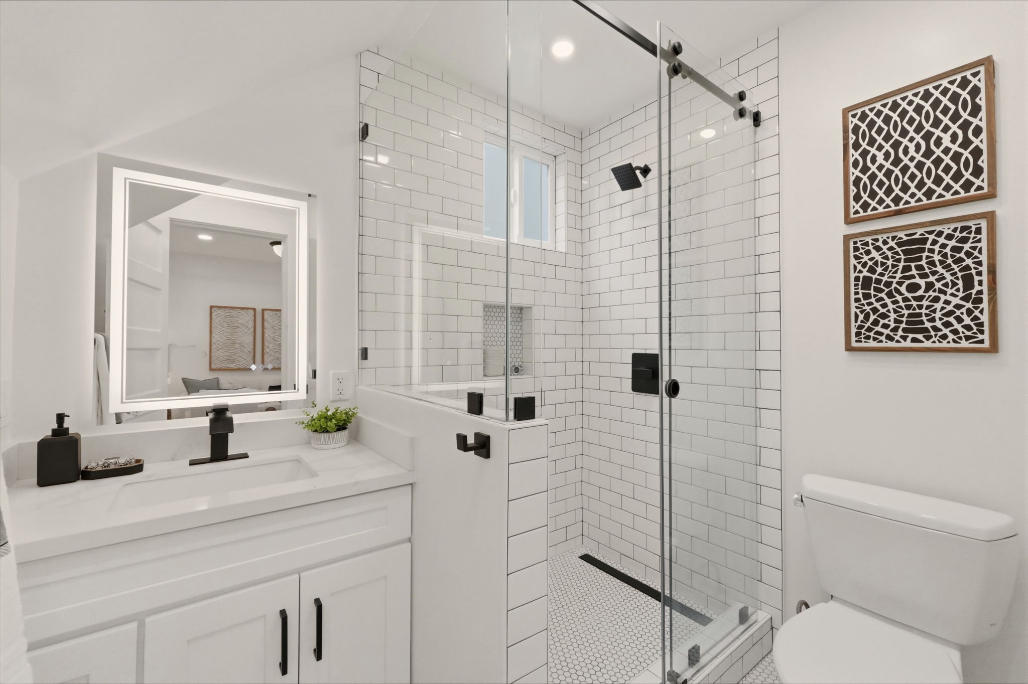 07_Bathroom_Secondary_01