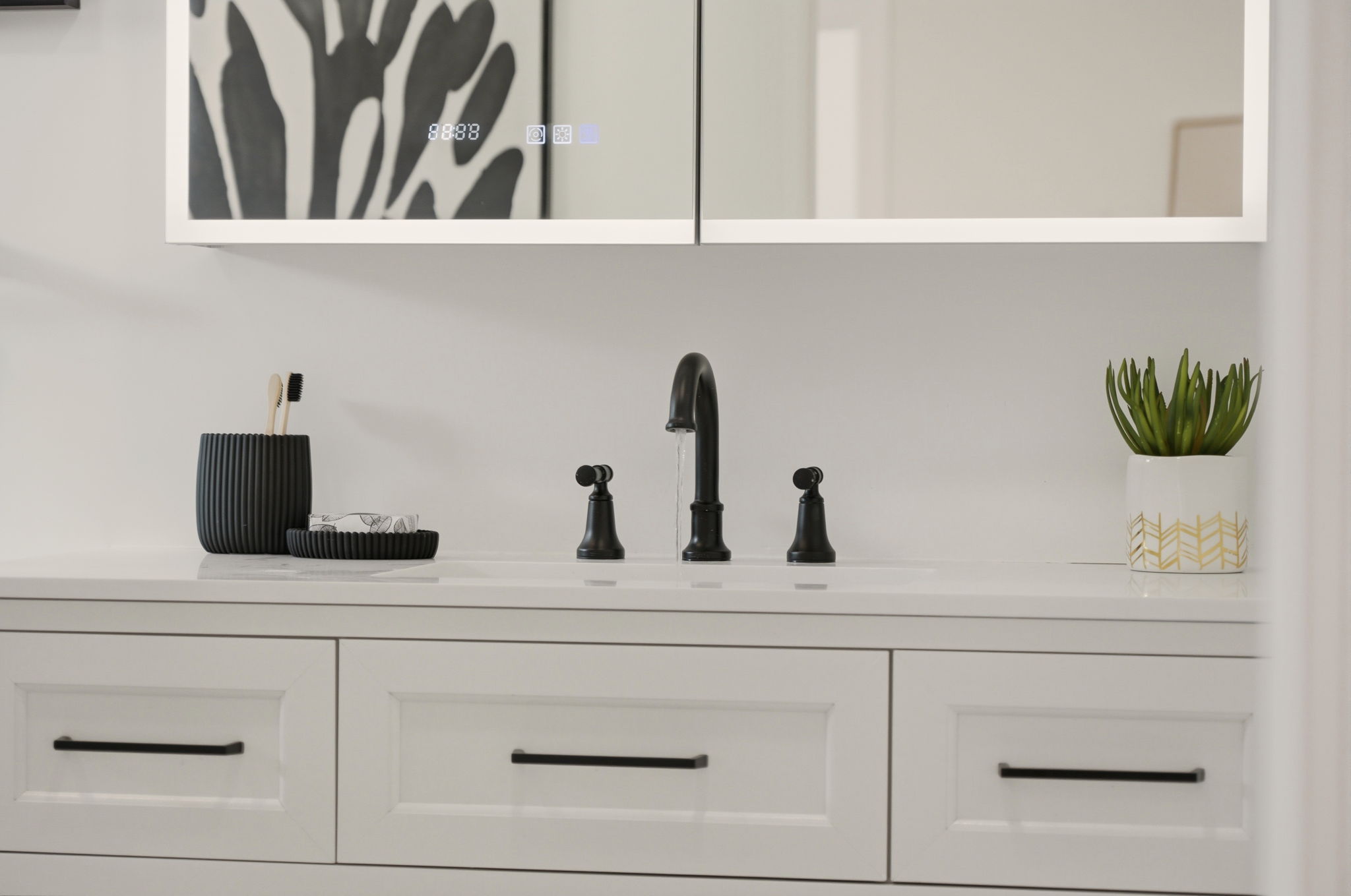 07_Bathroom_Secondary_02_Detail