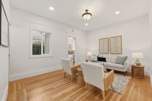 02_Living_Room_Secondary_01