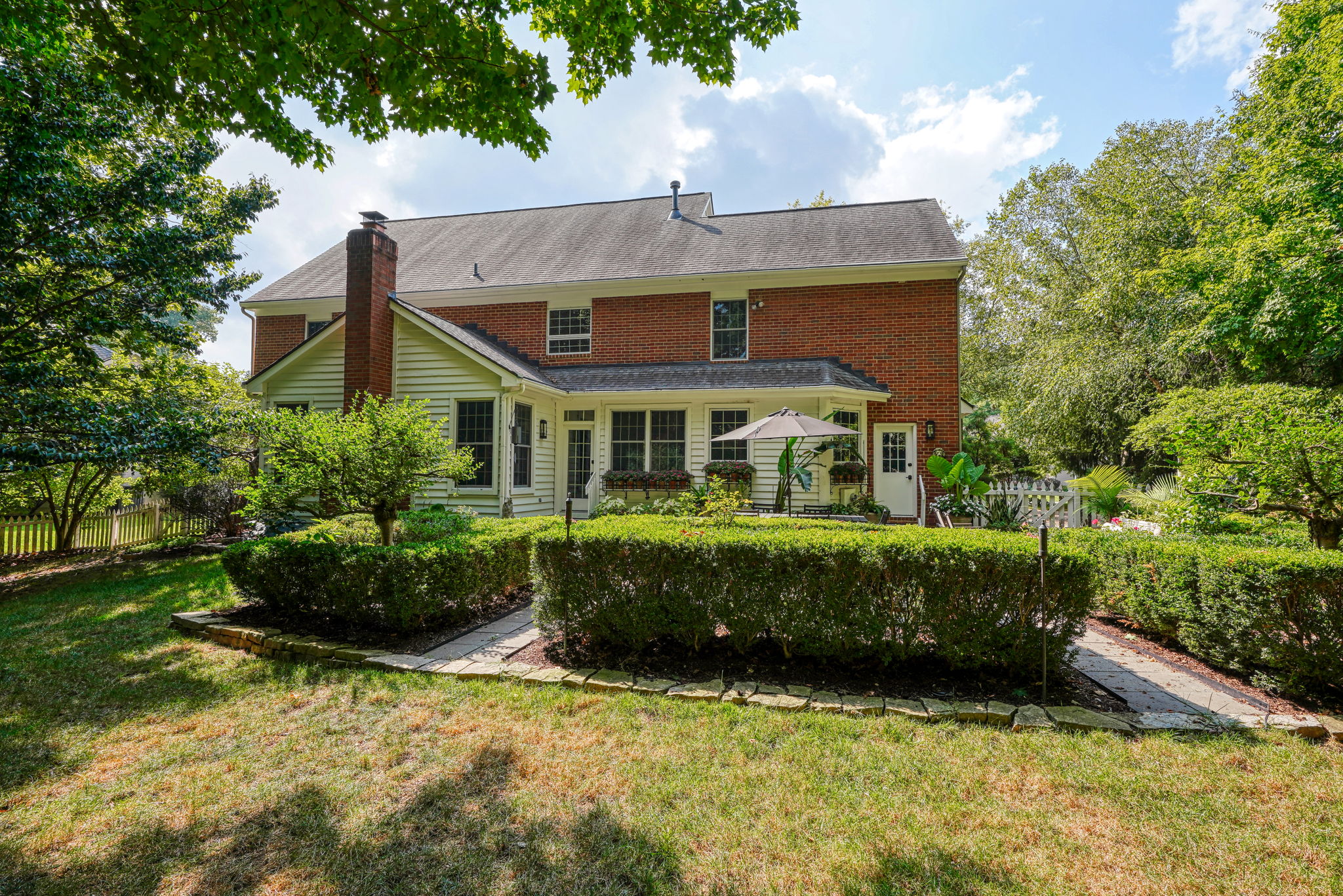3215 Montclair Ave (12)
