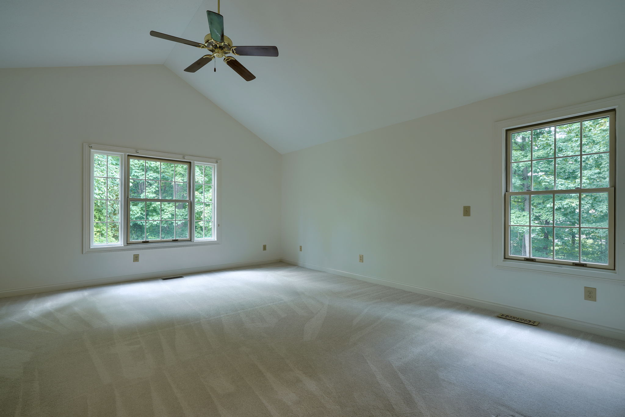 3215 Montclair Ave (57)