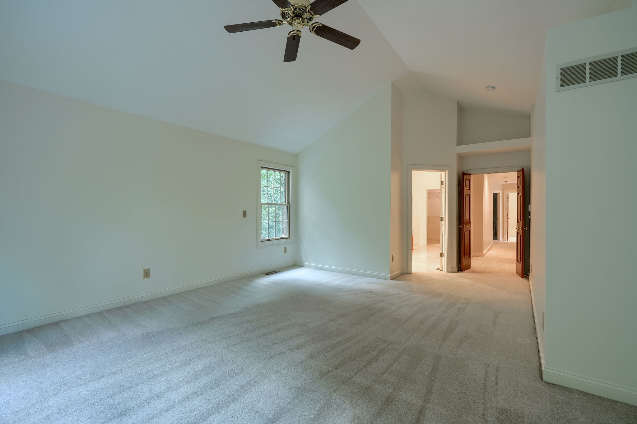 3215 Montclair Ave (58)