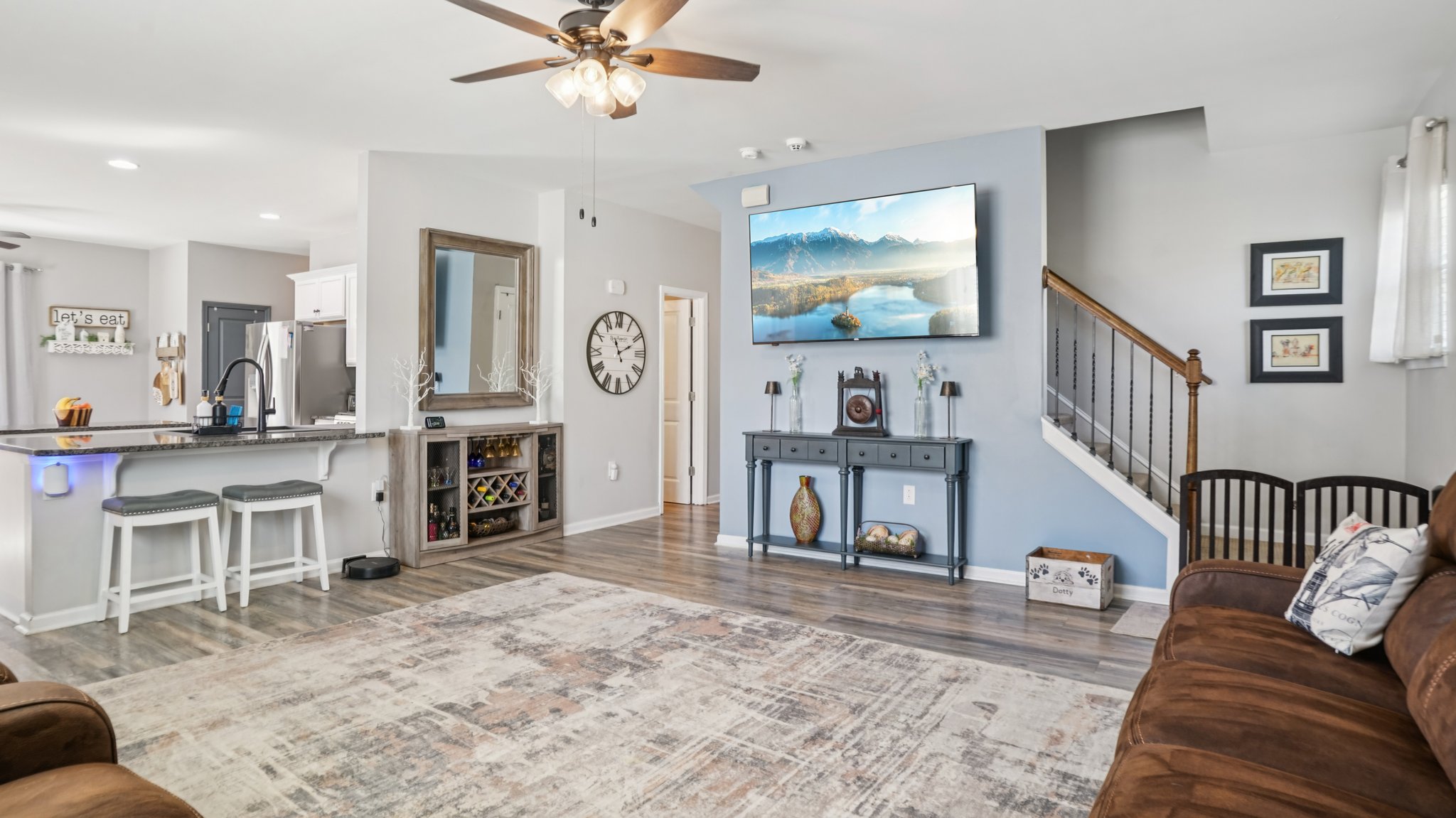 Roan St-S1209-007.jpg