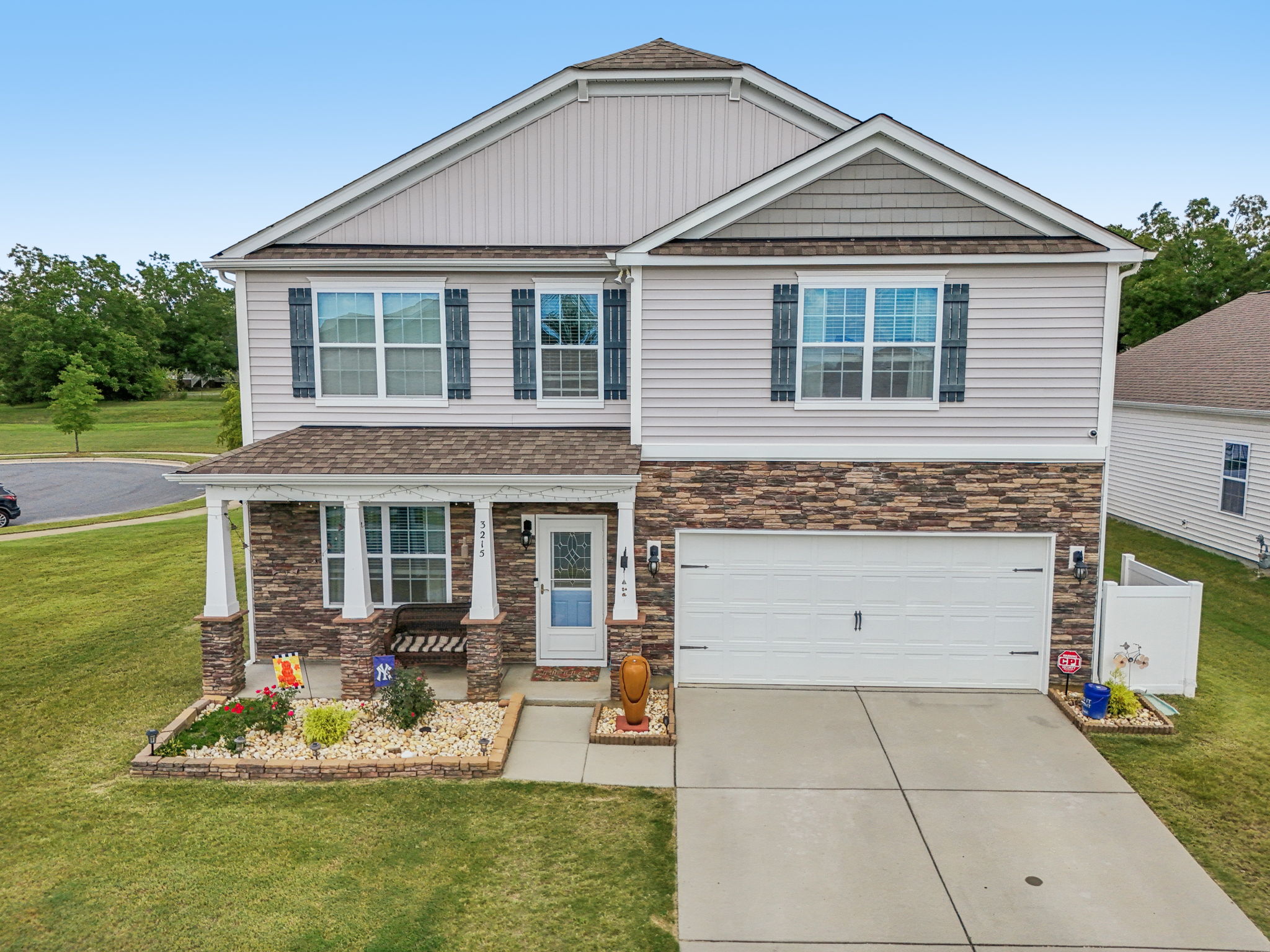 Roan St-S1309-002
