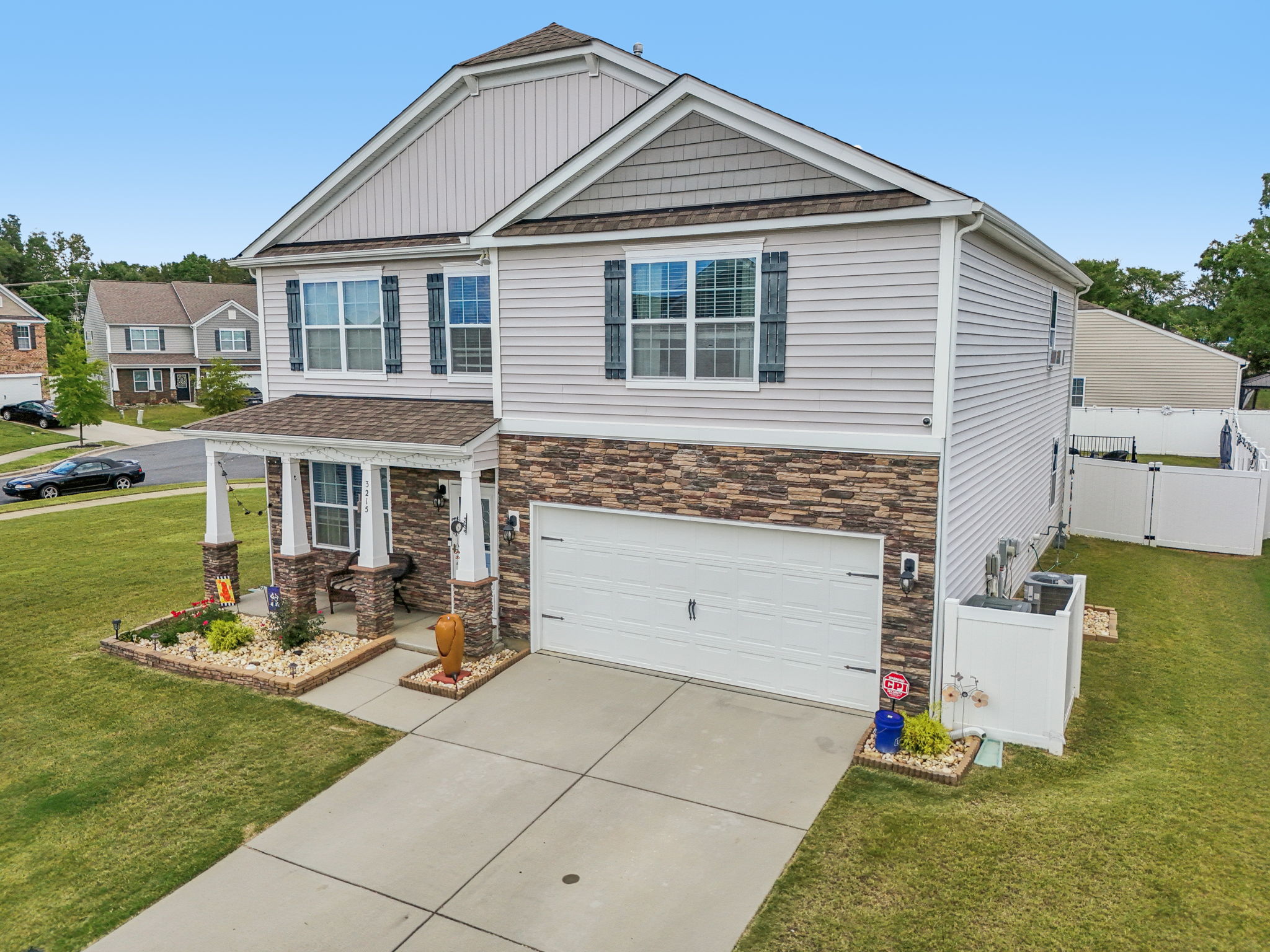 Roan St-S1309-003