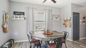 Roan St-S1209-014.jpg