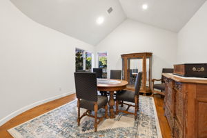 Formal Dining Room (1)