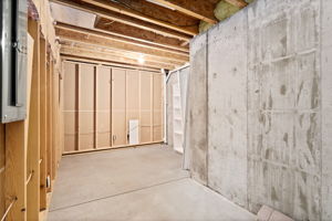  Photo 39