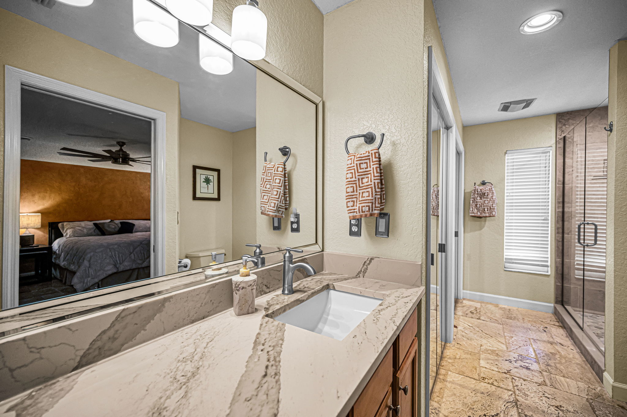 First Floor Guest Bathroom2a