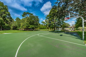 37-Community Basketball Court