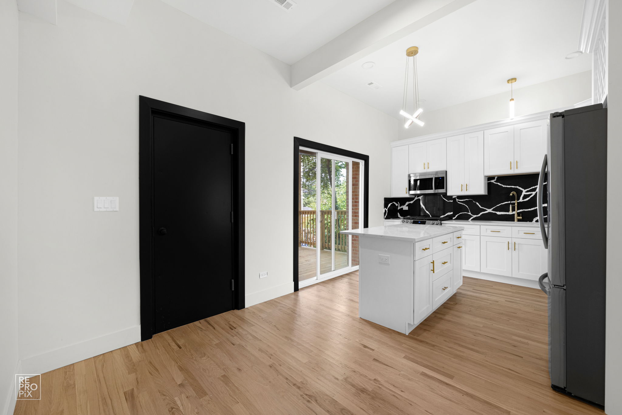 3216 W Fulton Blvd, Chicago, IL 60624_018