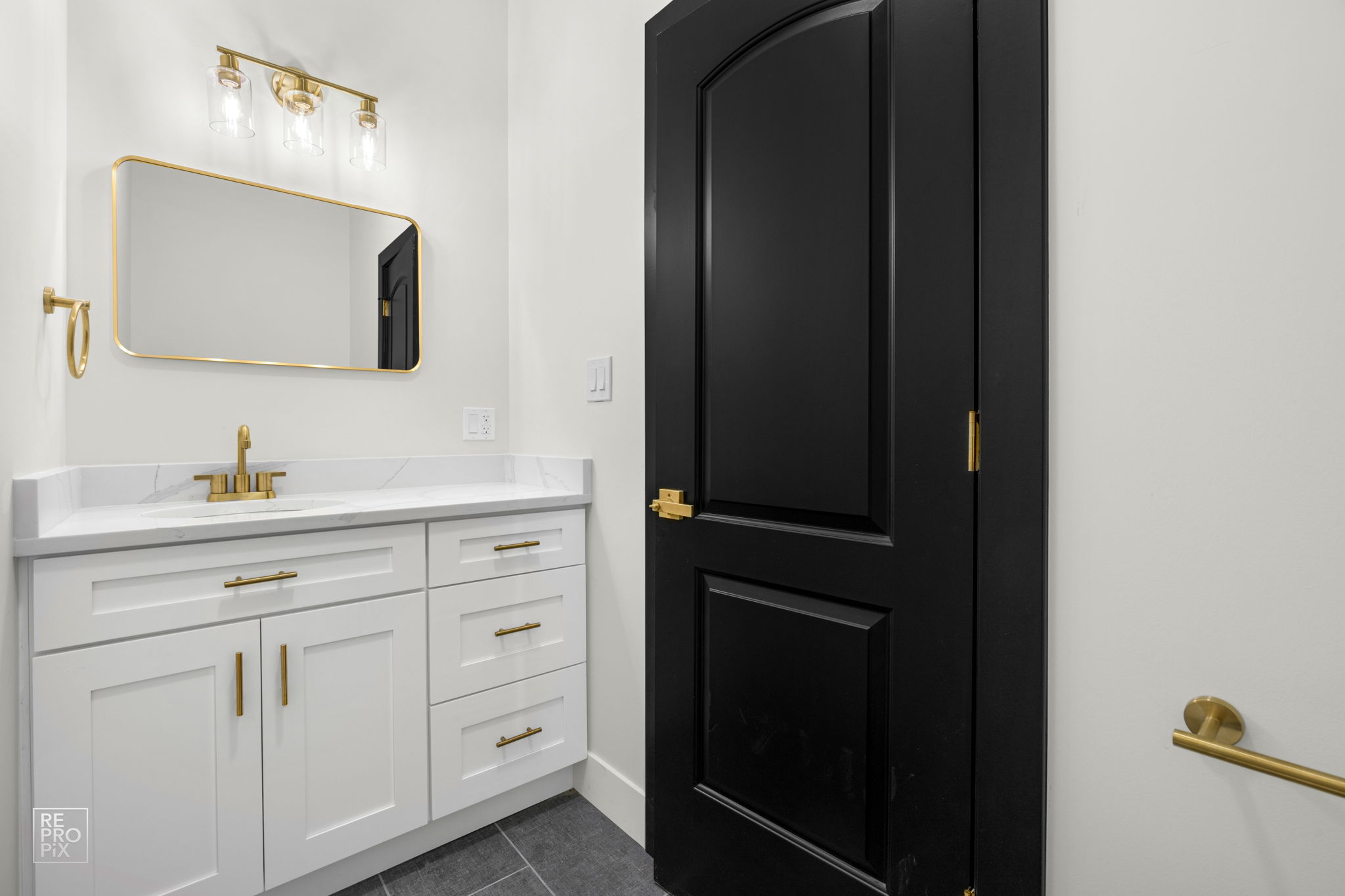 3216 W Fulton Blvd, Chicago, IL 60624_017