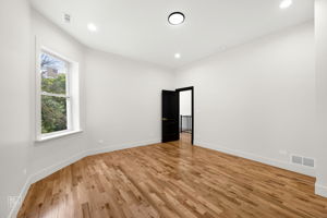 3216 W Fulton Blvd, Chicago, IL 60624_029