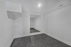  Photo 49
