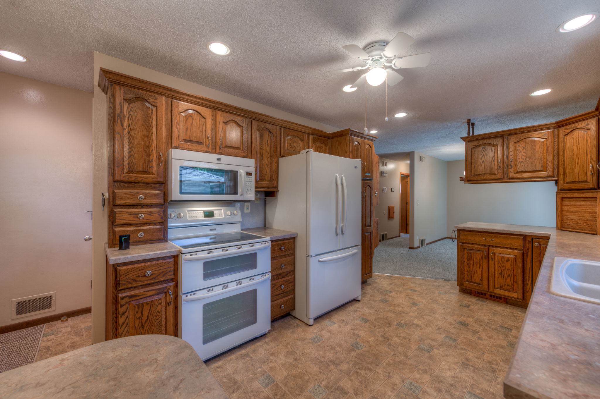 Dining Room/Kitchen