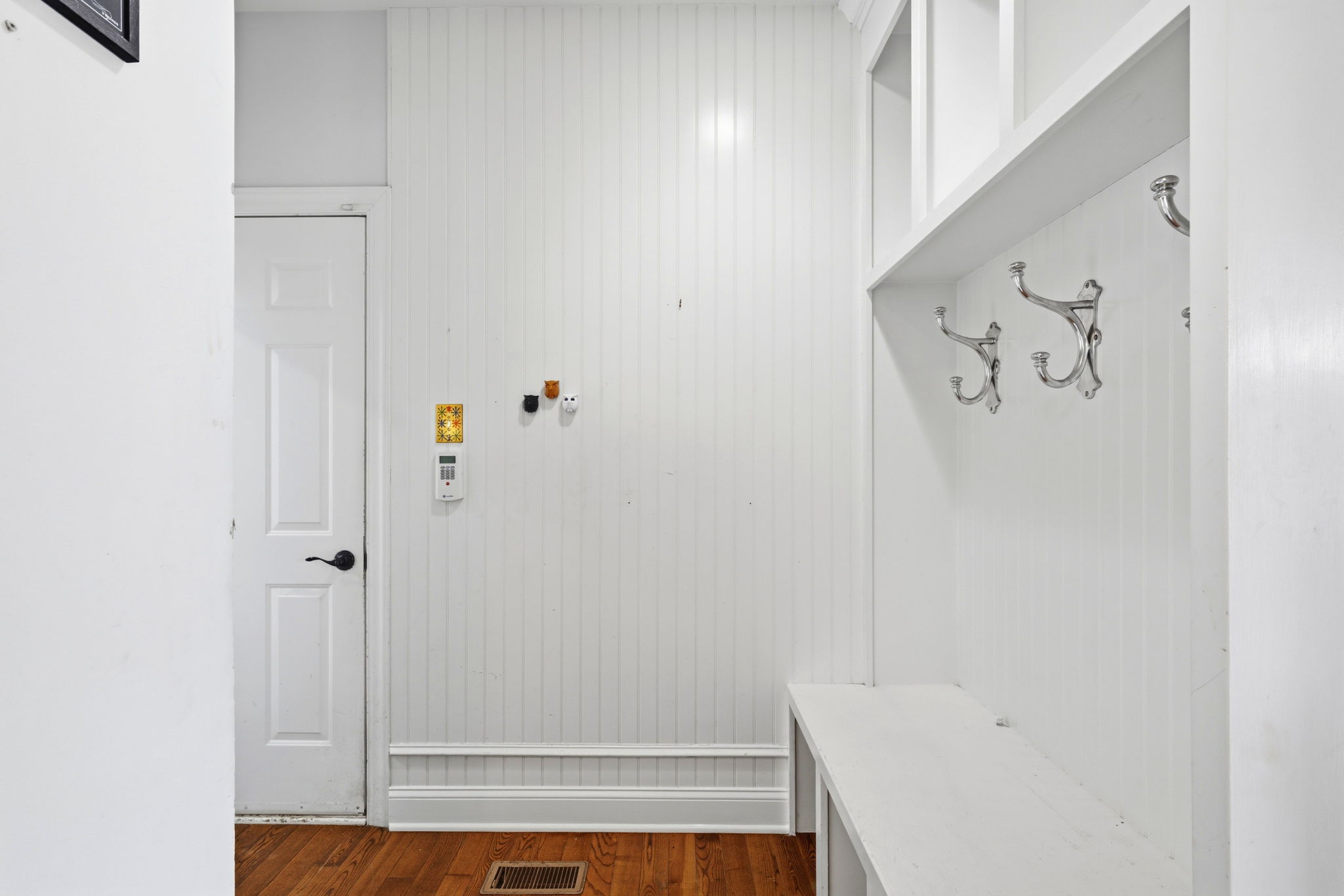 Interiors (35)